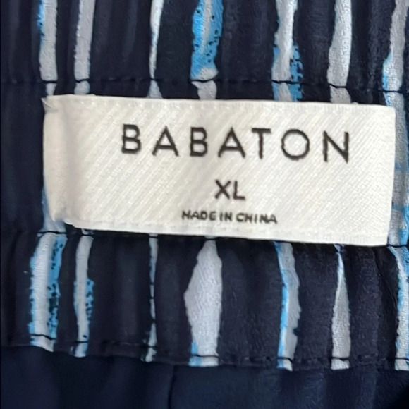 Aritzia Babaton Luiz Crop Wide Leg Culotte Pant in Navy Stripe - Size XL - Picture 5 of 7